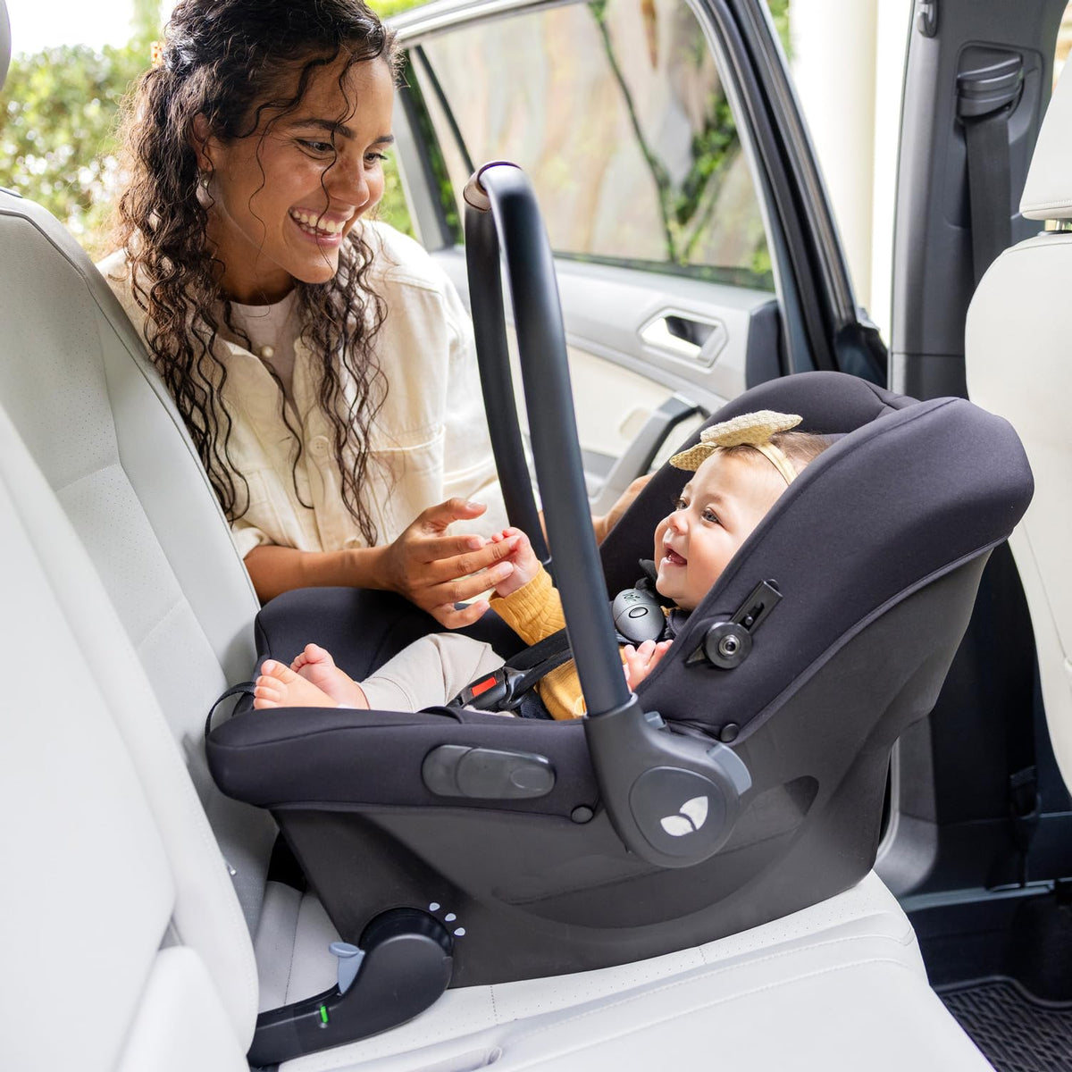 Car Seat and Base G79894