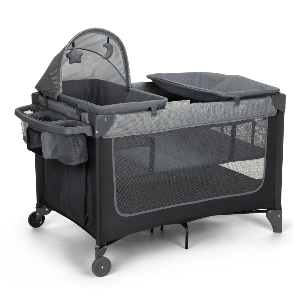 4-in-1 Portable Play Yard with Bassinet and Changer I965