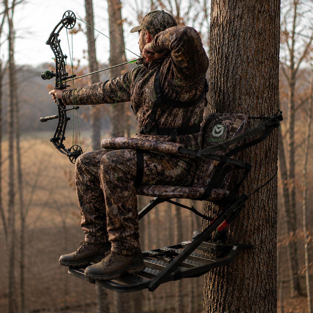 Climbing Tree Stand with Seat and Foot Platform Y751
